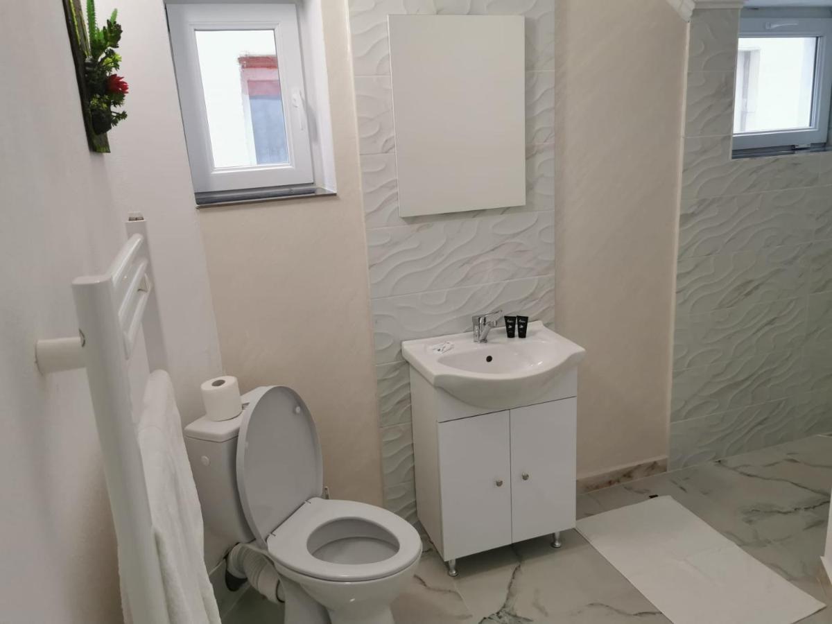 Casa Sonia Hotel Târgu Jiu Buitenkant foto
