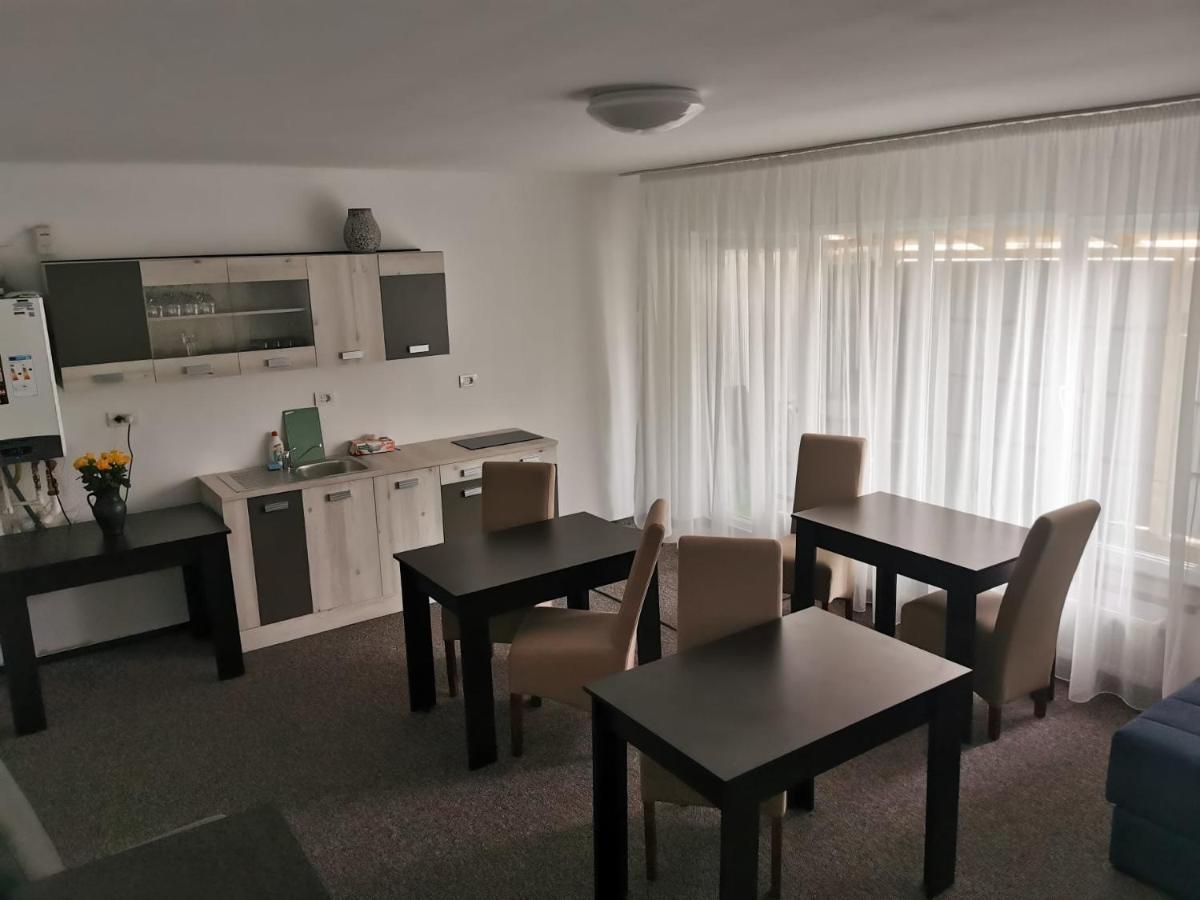 Casa Sonia Hotel Târgu Jiu Buitenkant foto